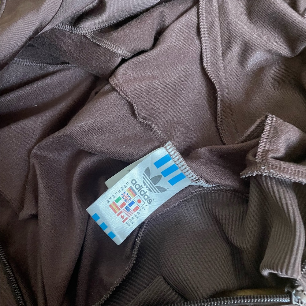 Adidas jacket - Picture 6 of 8